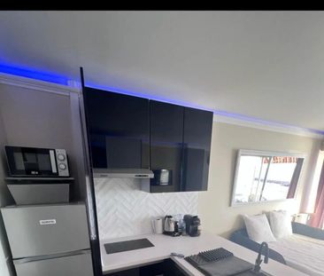 Location Appartement 1 pièce 22m² MENTON 06500 - Photo 5