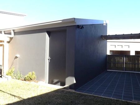 Modern Family Home in the Popular Hermitage Estate! - Photo 5