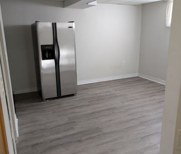 369 Georgian Drive #3 - Photo 5