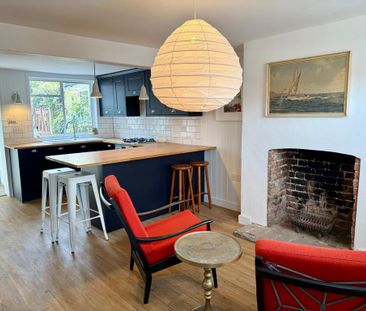 2 bedroom terraced house to rent - Photo 1