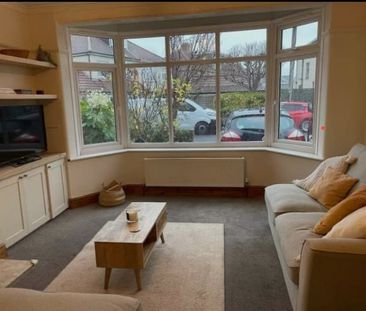 3 Bed Semi-Detached House, Greenhill Grove, BS3 - Photo 1