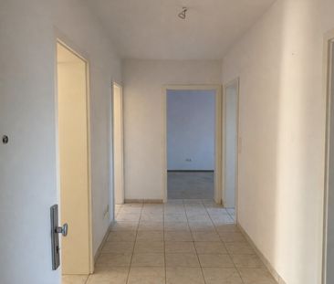 Helle 4-Zimmer Wohnung mit Balkon - Photo 3