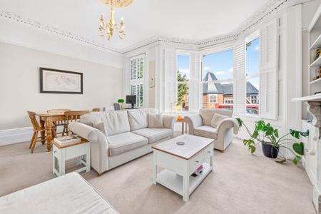 Price £2,250 pcm - Available 09/08/2026 - Furnished - Photo 2