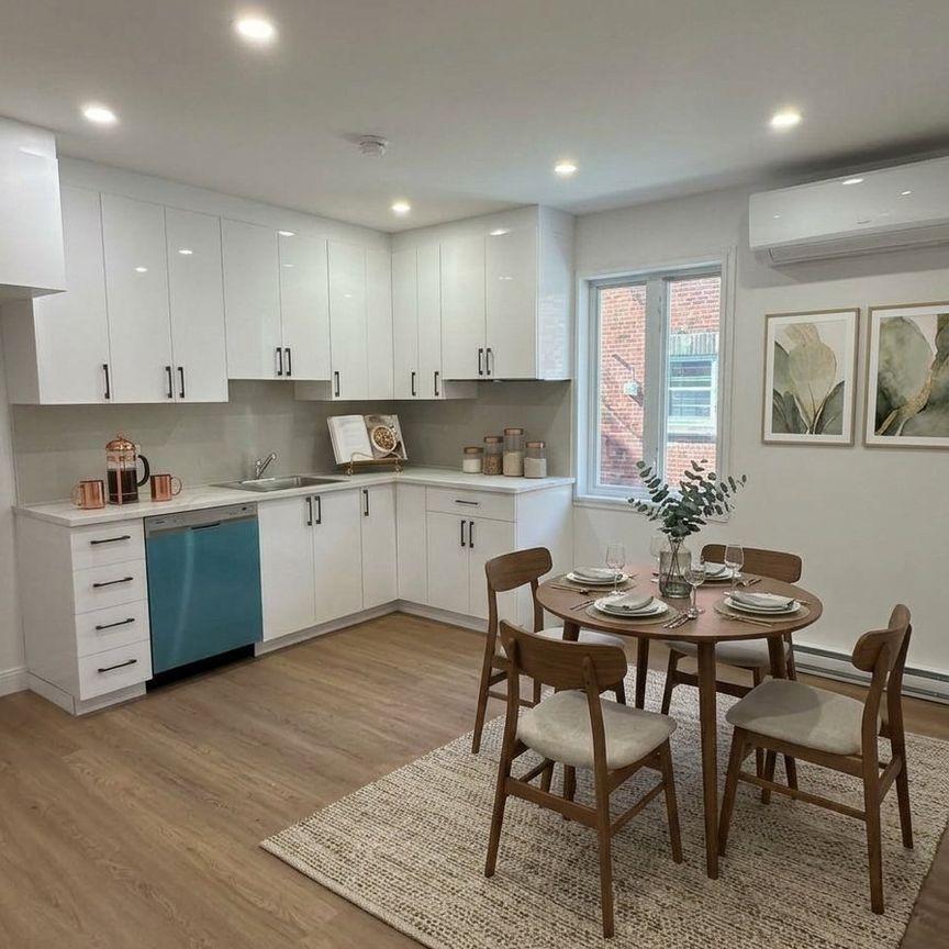 112 Rue Larente Montréal (LaSalle), QC H8R - Photo 1