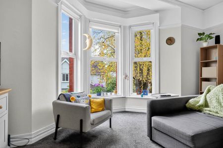 Apt 4 52 Myrtlefield Park, BELFAST, BT9 6NF - Photo 2