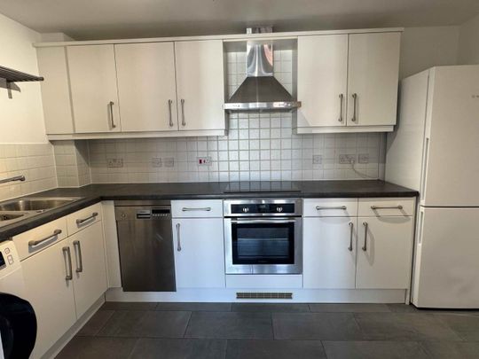 2 bed flat to rent in Constantine House, New North Road, EX4 - Photo 1