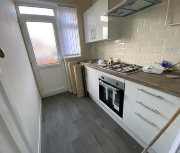 3 bedroom townhouse to rent - Photo 6