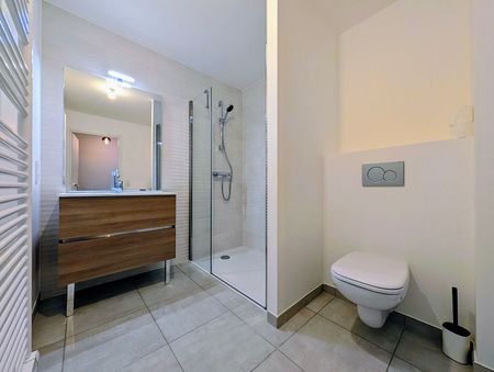 Location Appartement 2 pièces 41m² - Photo 5