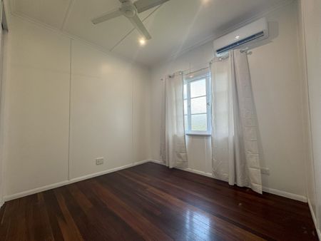 Modern Comfort & Space in a Prime Location! - Photo 5