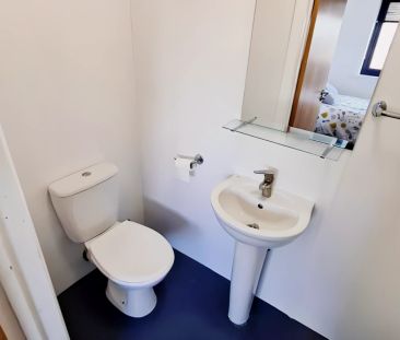 Platinum Ensuite Rooms - Photo 4