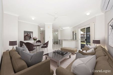 Spacious Family Home in the Heart of Kirwan - Photo 2