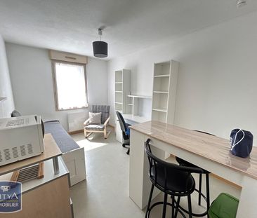 Location Appartement 1 pièce 17m² LE MANS 72000 - Photo 2