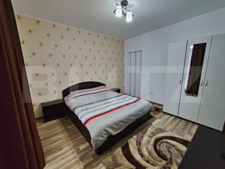Apartament de 2 camere, balcon, centrala termica, zona drumu - Photo 3