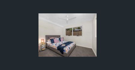 Spacious One Bedroom Apartment! - Photo 2