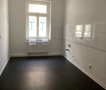 Wohnen in Markkleeberg - 2 Zimmer, Küche und Tageslichtbad! - Photo 4