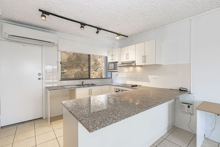 6/2-4 Bundock Street, Castle Hill - Photo 5