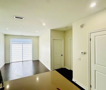 For Lease - 7325 Markham Road Unit# 112, Markham, Ontario - Photo 1
