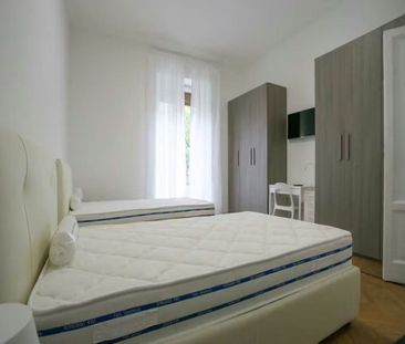 Piazza Maria Adelaide di Savoia, Milan, Lombardy 20129 - Foto 4