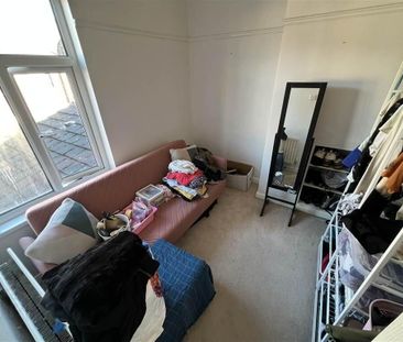 42 Woodcot Avenue, Belfast, BT5 5JA - Photo 4