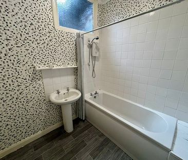 St Johns Road - Photo 3
