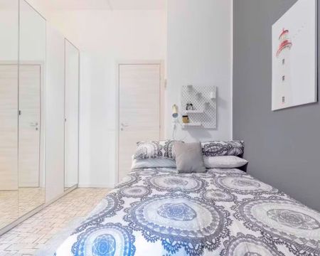 Via Domenico Cucchiari, Milan, Lombardy 20155 - Photo 2