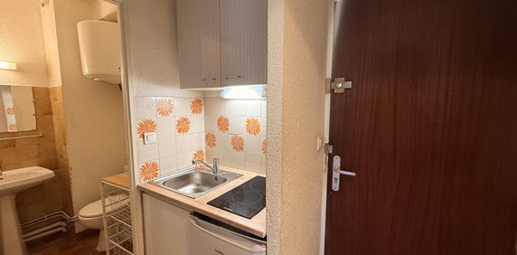 Hopitaux-Facultés - Studio - 20m² - Photo 2