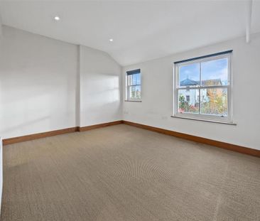 2 bedroom maisonette to rent - Photo 5