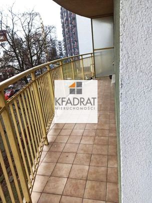 Stare Miasto, 2 pokoje, duży balkon. Polecam. - Zdjęcie 1