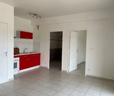 Location Appartement 2 pièces 37m² BRIGNOLES 83170 - Photo 2