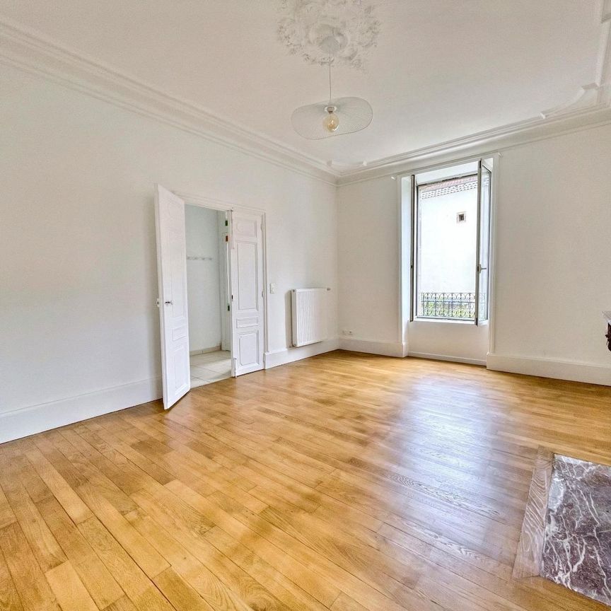 Location Appartement 4 pièces 96m² AUBENAS 07200 - Photo 1