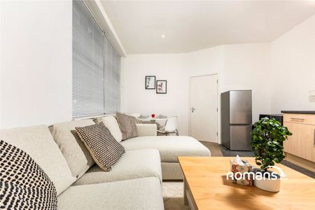 2 bedroom apartment to rent - Photo 2