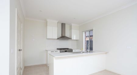 1 Cabernet Street, Point Cook VIC 3030 - Apartment For Rent | Domain - Photo 5