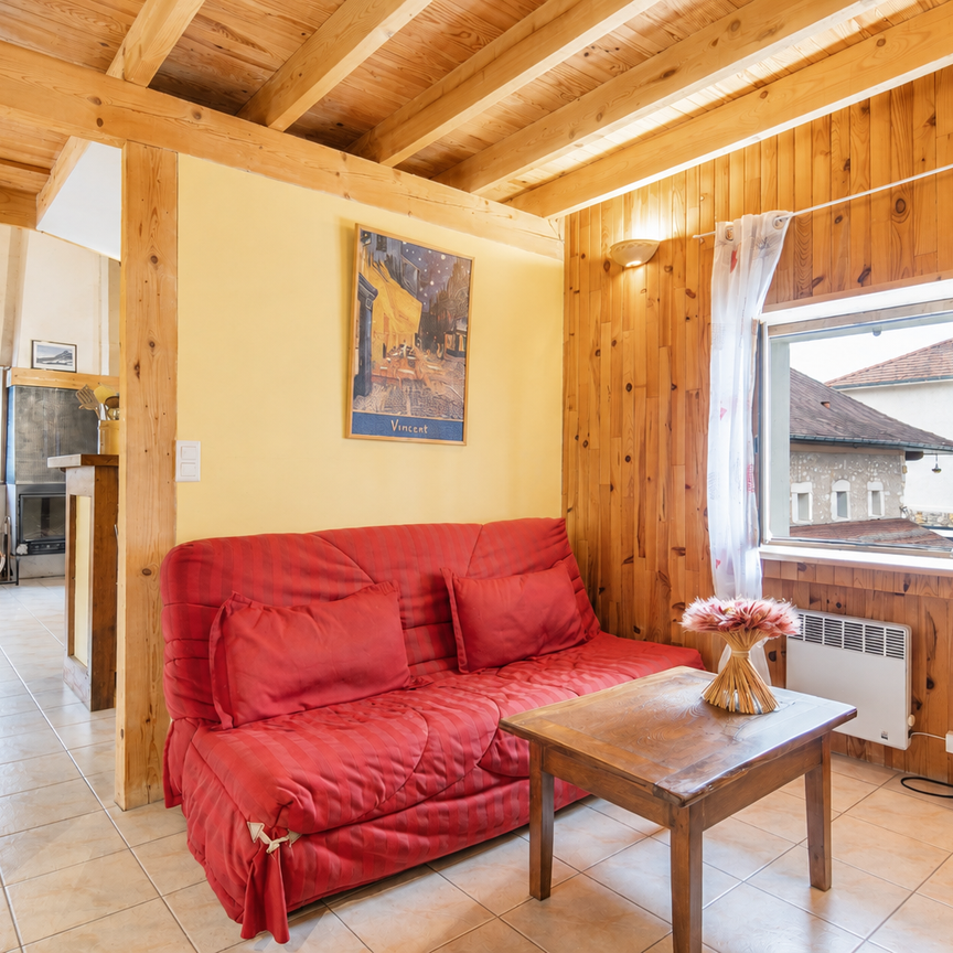 Location Appartement 2 pièces 64m² CHAPAREILLAN 38530 - Photo 1