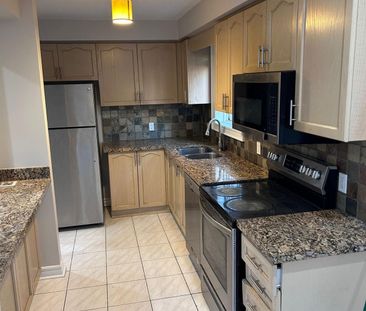 For Lease - 43 Summerdale Crescent, Brampton, Ontario - Photo 4