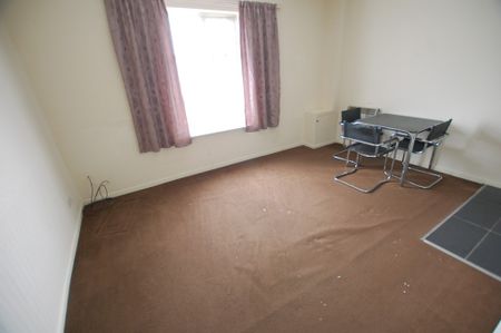 Market Street Little Lever Bolton Lancashire - Photo 3