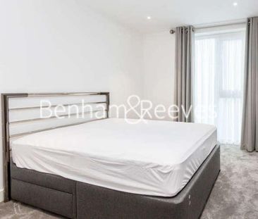 Admiralty House, Vaughan Way, E1W - Photo 4