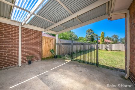 30 Notre Dame Drive, Sunbury, VIC 3429 - Photo 4