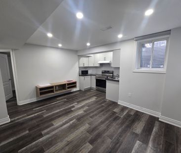 For Lease - 5403 Langford Road Unit# Bsmt, Burlington, Ontario - Photo 2