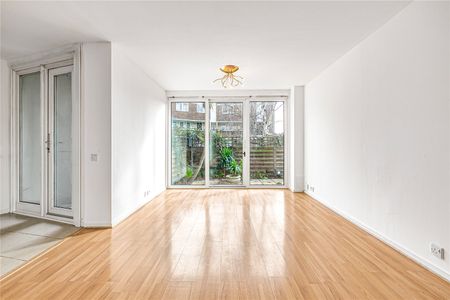 Julius Court, Justin Close, Brentford, TW8 8QH - Photo 2