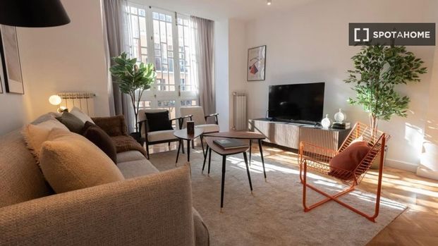 4 room luxury Apartment for rent in Madrid, Spain - Photo 1