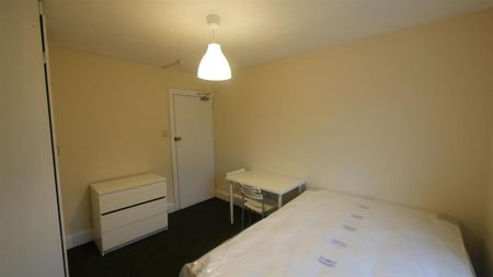 7 bedroom house share to rent - Photo 2