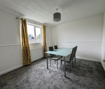 2 bedroom semi-detached house to rent - Photo 3