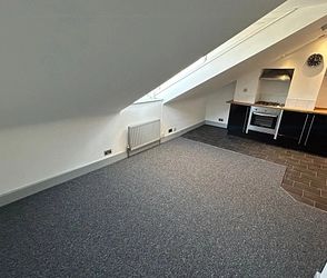 Folkestone Road, Dover, CT17 9RZ, Kent - Photo 2