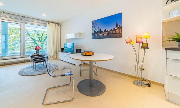 City-Residence: Hochwertige 2-Zimmer-Wohnung nahe Main und Oper - Photo 1