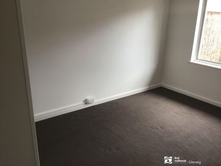 TWO BEDROOM UNIT IN SMALL GROUP - Photo 4