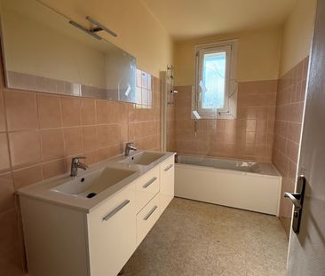 Location Maison 6 pièces 158m² CHATEAUNEUF SUR LOIRE 45110 - Photo 2