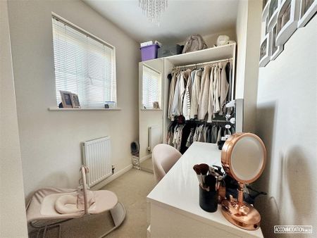 3 bedroom detached house to rent - Photo 5