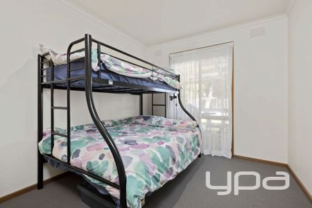 Close to the beach! - *Available for a 6 month lease only * - Photo 5