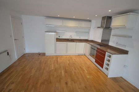 1 bedroom apartment to rent - Photo 4