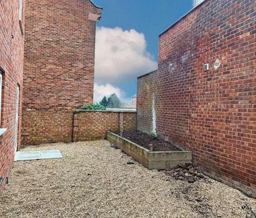Churchill Road, Wisbech, PE13 - Photo 2
